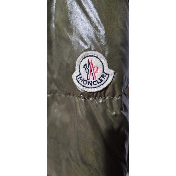 Moncler Down Hooded Jacket with Genuine Fur Olive Green - Picture 3 of 16